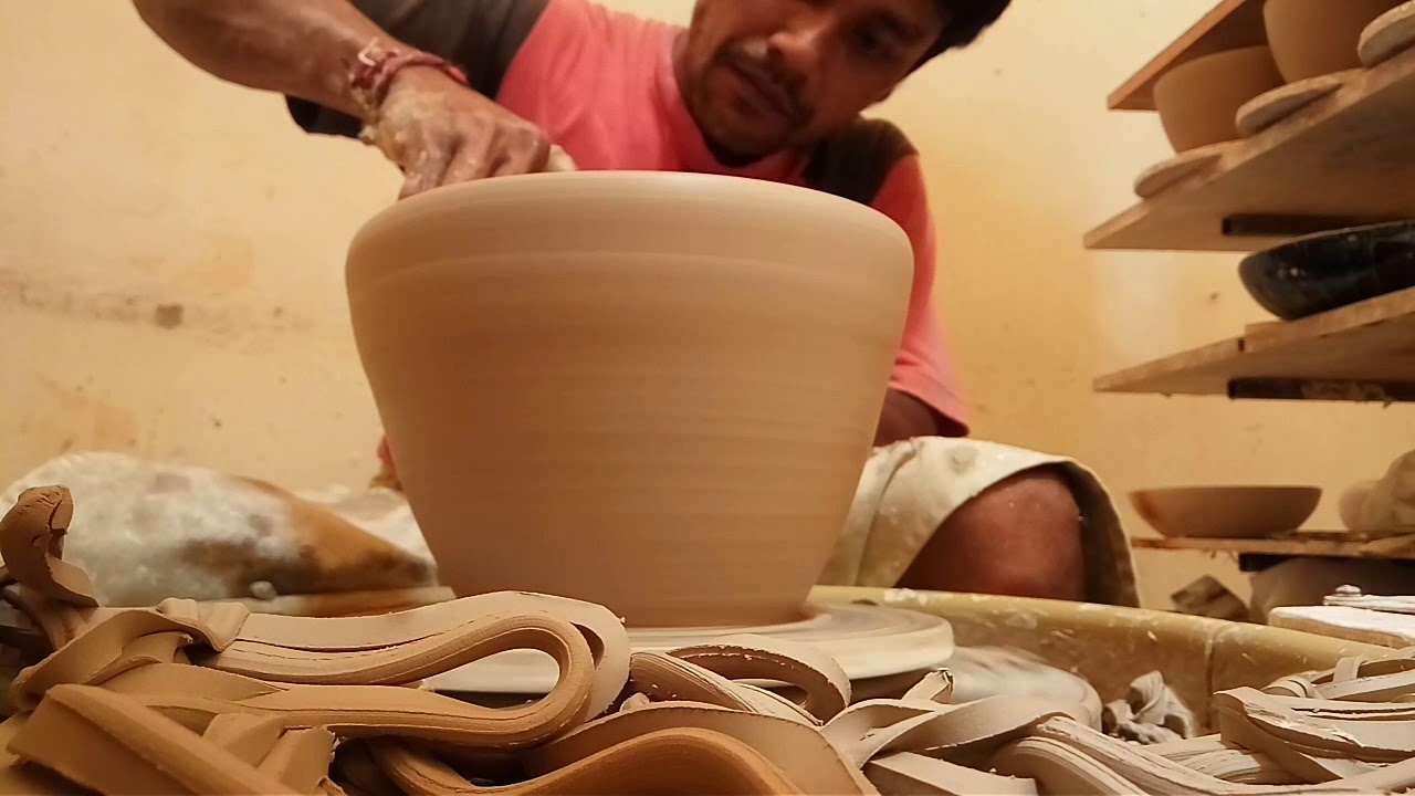 Proses pembuatan keramik. Seni keramik - YouTube