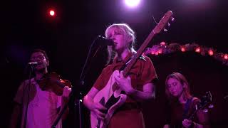 Fenne Lily - I Used To Hate My Body But Now I Just Hate You (Purgatory, NYC 12/5/23)