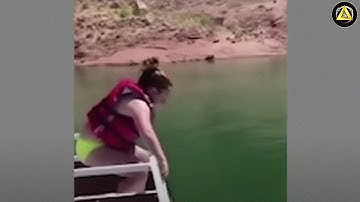 Camera vô tình ghi lại 25 sai lầm hài hước hại não nhất trong cuộc sống