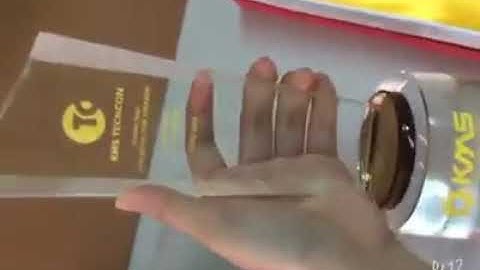 Cơ sở sản xuất cúp pha lê, biểu trưng, cúp thủy tinh, biểu trưng thủy tinh, kỷ niệm chương giá rẻ