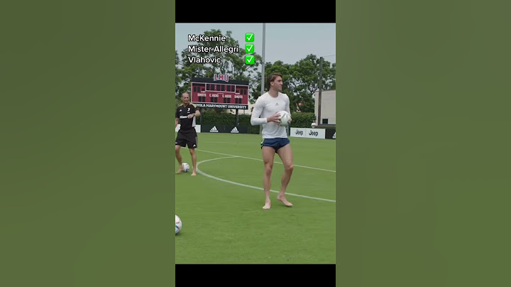 🎯Vlahovic & company doing the Crossbar Challenge 🔥