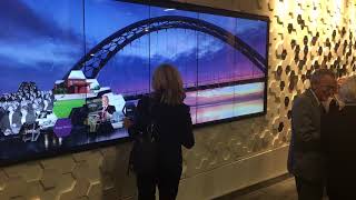 INTERACTIVE DONOR & ALUMNI RECOGNITION WALLS