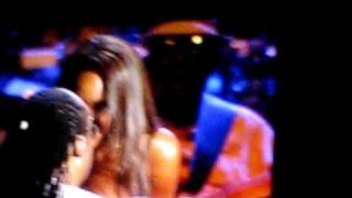 Stevie Wonder - I&#39;m Free (touching) - Paris Bercy 28sempt2008