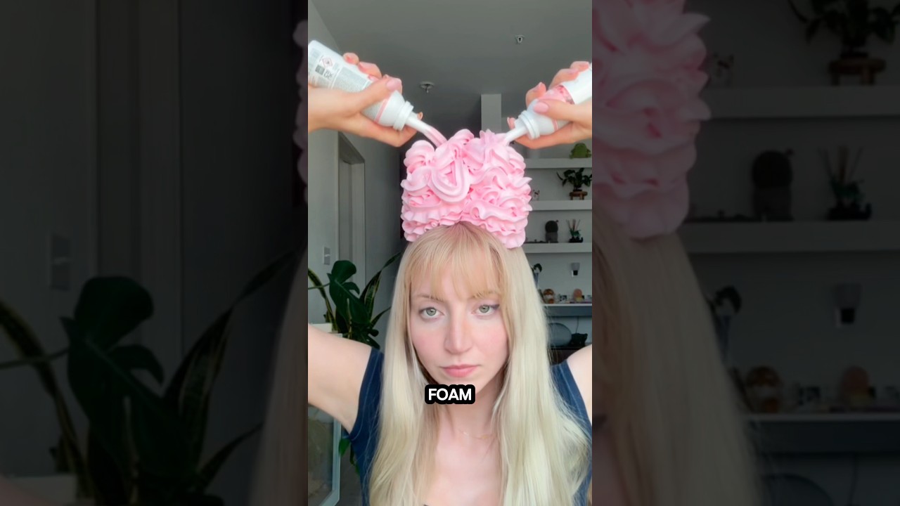 Two bottle of foam hair dye VS hair