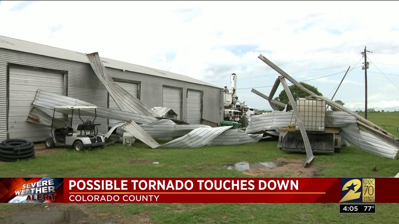 Possible tornado touches down in Colorado County - YouTube