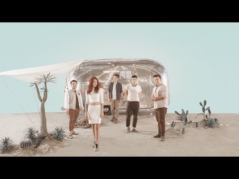 กระโดดกอด - KLEAR「Official MV」
