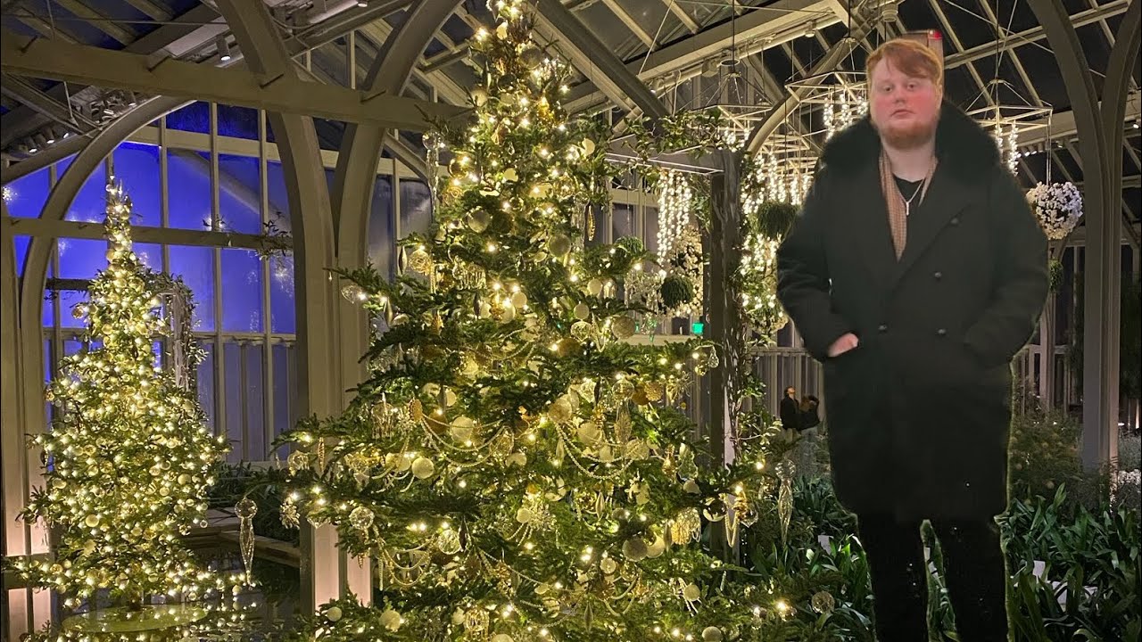 Long wood Gardens In PA Christmas light walkthrough vlog!