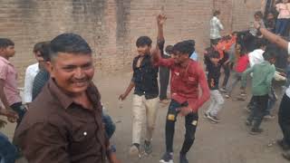 full moj on dj in Dan's