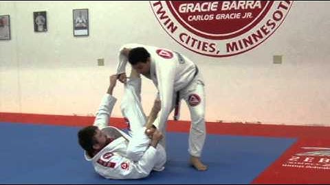 Brazilian Jiu Jitsu Video: Guard Passing - Breaking Spider Guard Grips and Passing with Rodrigo Sul