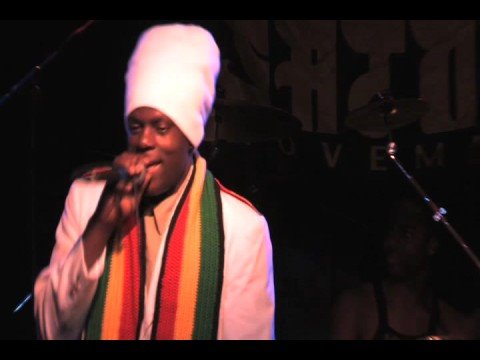 Richie Spice - Groovin' My Girl