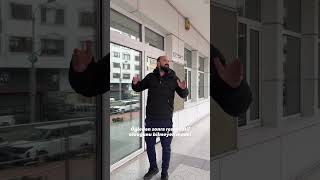 Öğleden Sonra Resmi Tatil Olduğunu Bilmeyen Model