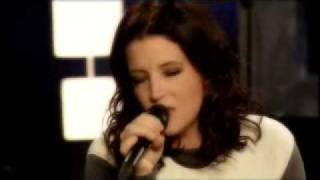 Lisa Marie Presley - Dirty Laundry unplugged chords