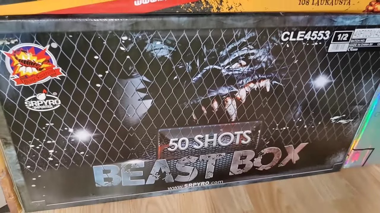 Beast Box | SR Pyro (Uusivuosi 2022-2023) - YouTube