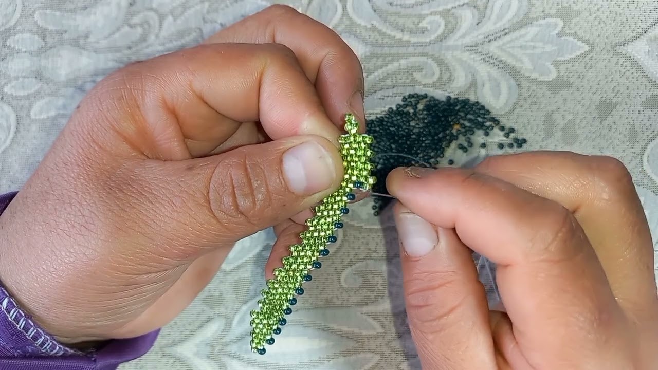 Tutorial de como hacer una hoja en mostacilla paso a paso