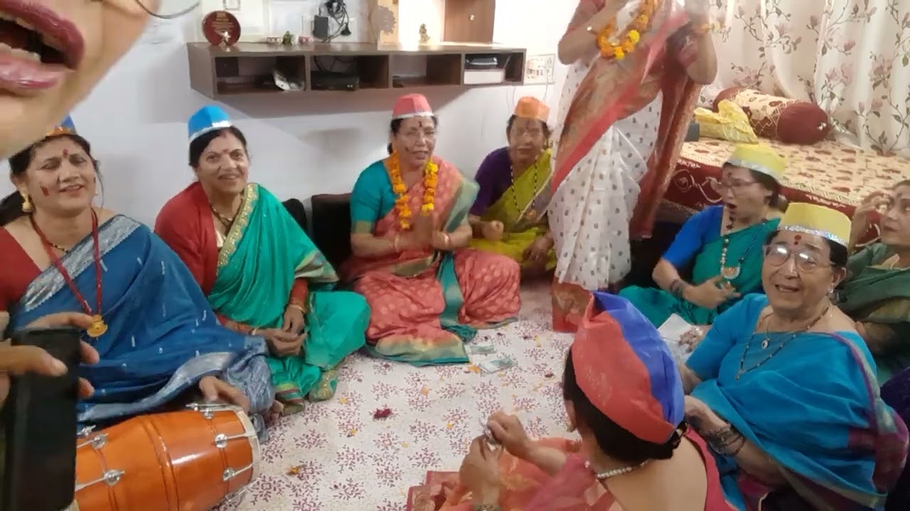 अखियन पड़त गुलाल लाल 🥳🥳🥳🥳🥰🥰