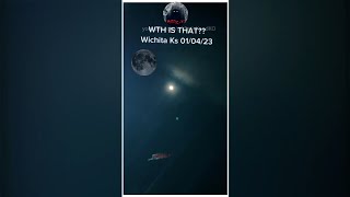 Two moons in sky.Kansas || Real UFO Sightings || Strange Phenomena in the Sky || UAP || OVNI 2024