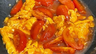 My quick & simple 5 mins recipe tasty scrambled eggs with tomatoes #shorts