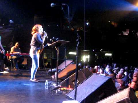 Caroline Smith live at First Avenue for The Replac...