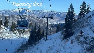 MORNING IN A MOUNTAIN TOWN | CALM WINTER ROUTINE ASMR BEFORE THE SLOPES | FISRT RUNS (NO TALKING)