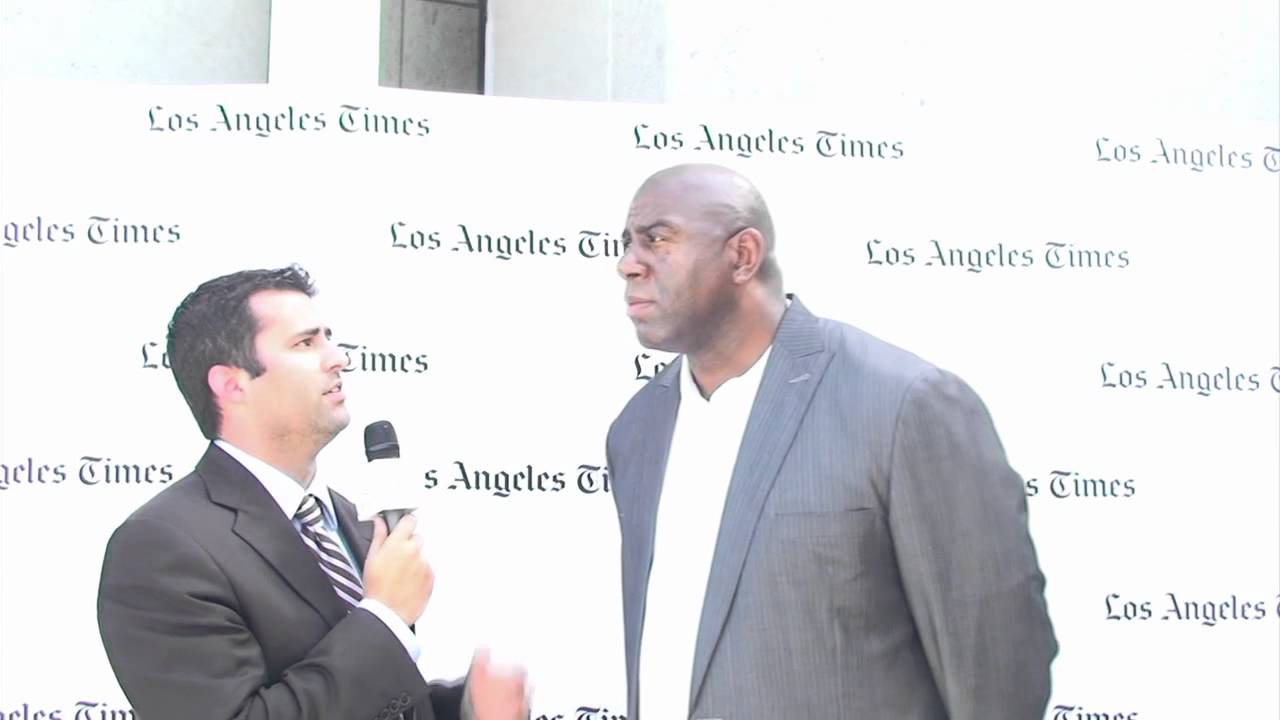 L.A. Times Марк Медина встречается с Мэджиком Джонсоном