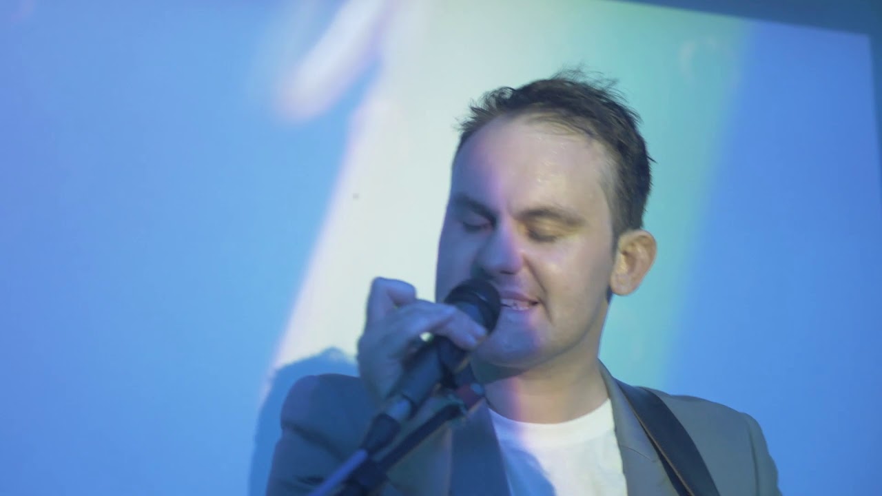 Private Agenda - Working Together (Kingfisher)