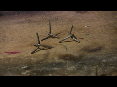 WELD MESH CALTROPS 