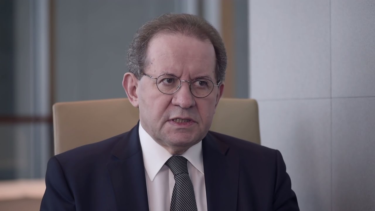 Vítor Constâncio interview: The Financial Stability Review November 2016