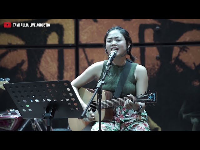 TAMI AULIA - PERGILAH KASIH ( OFFICIAL MUSIC VIDEO ) class=