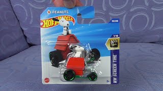Hot Wheels Peanuts Snoopy