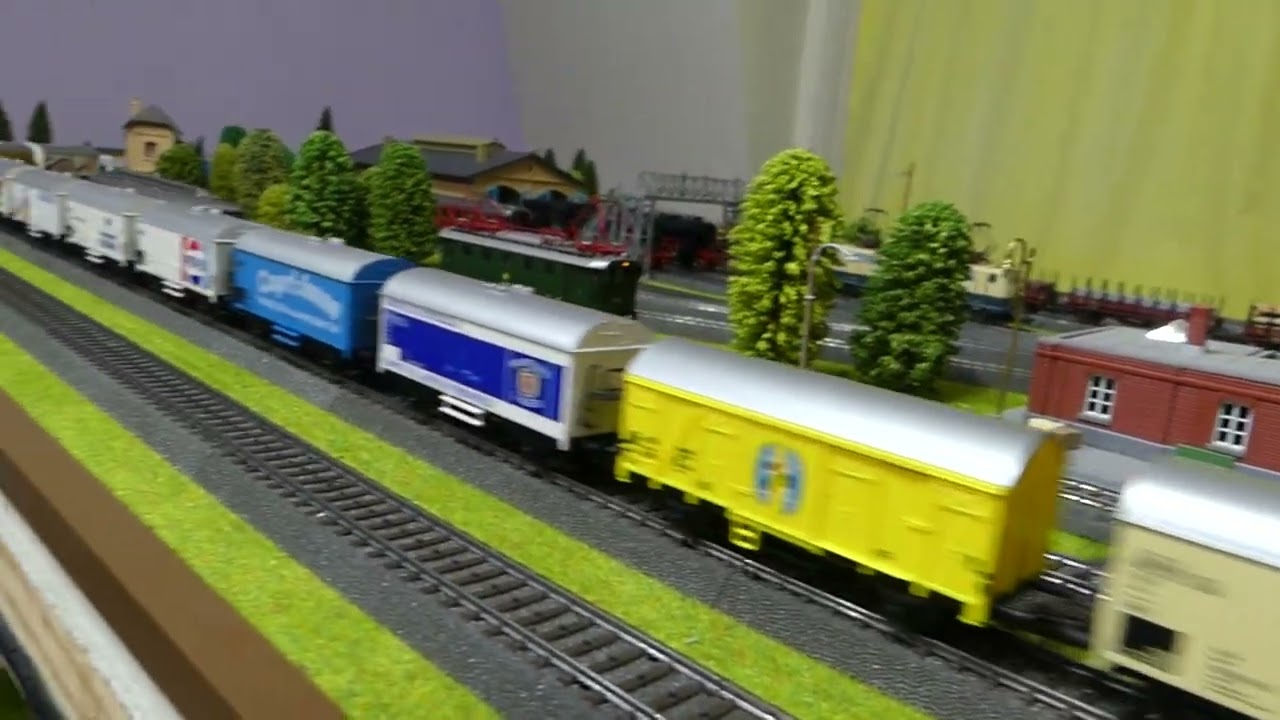 Märklin BR216 analog+ BR216 Digital+ Liliput VT65