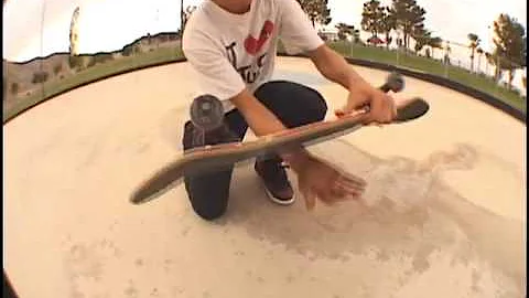 Halfcab lateflip trick tip by Andrew "Tinky" Tomich