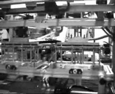 IML - robot - Cildan-( in mold labelling ) www.cildan.com.tr