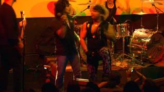 Motley Screw Feat John Corabi  Wire