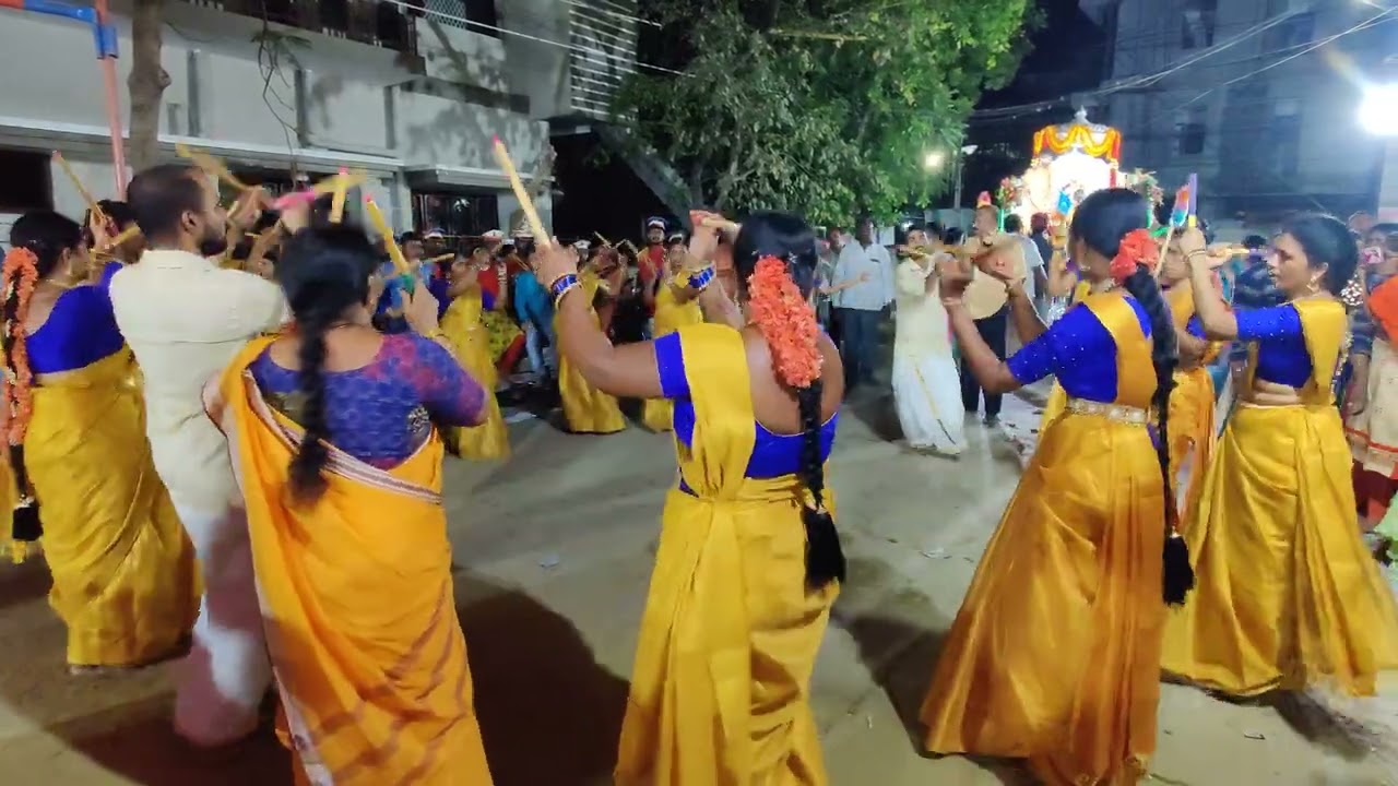 Kolatam for Govinda Namalu || Sai Baba temple proddatur