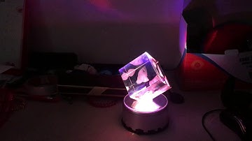 pha lê lập phương xoay