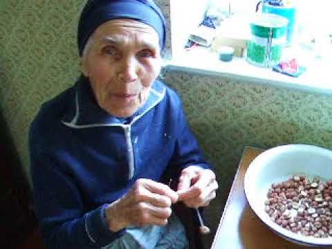 Tonia ბებია preparing Churchkhela in Gurjaani გურჯაანი