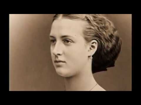 A Royal Family Episode 3: The Heirs to an Empire (Documentary)