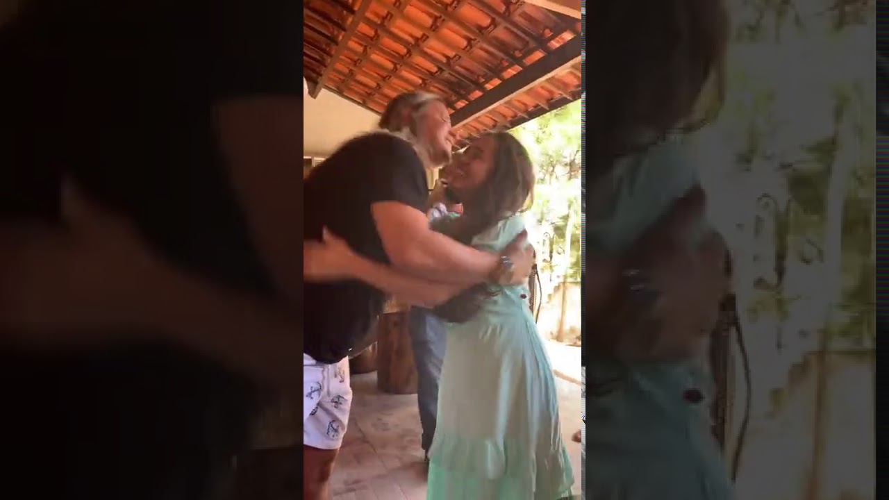 Marlus Viana chora com homenagem em Campina Grande PB