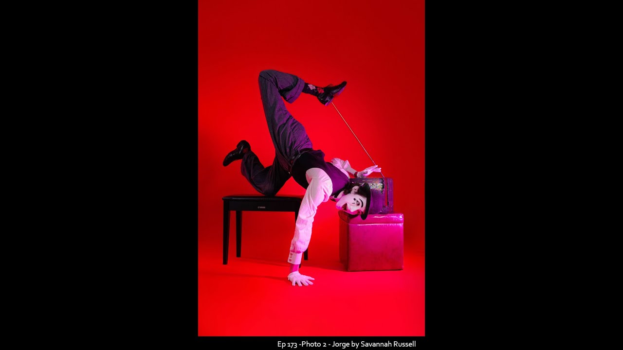 173 - Savannah Russell On Her Great Art Now Homed On Lamma Island - 2