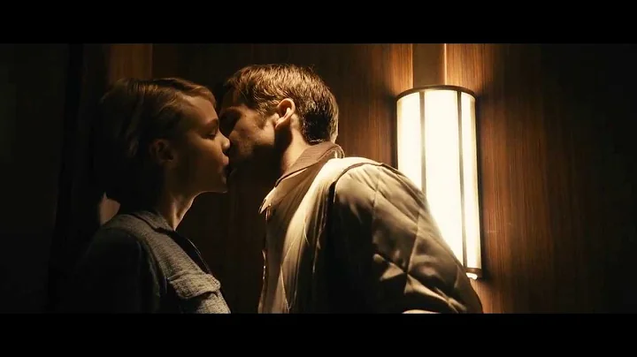 Kavinsky - Nightcall (Drive Music Video)