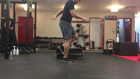 Single leg 90 degree box jump