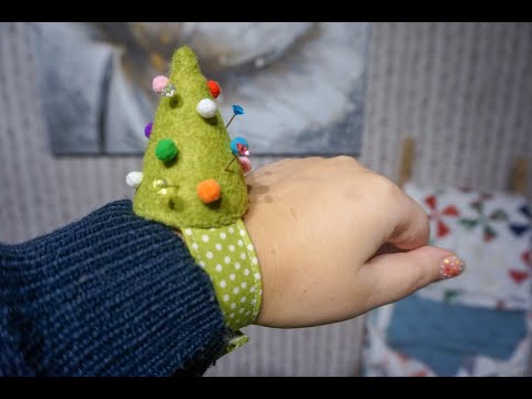 kerstboomarmband/speldenkussen