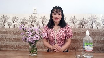 Hướng dẫn trẻ xúc miệng bằng nước muối