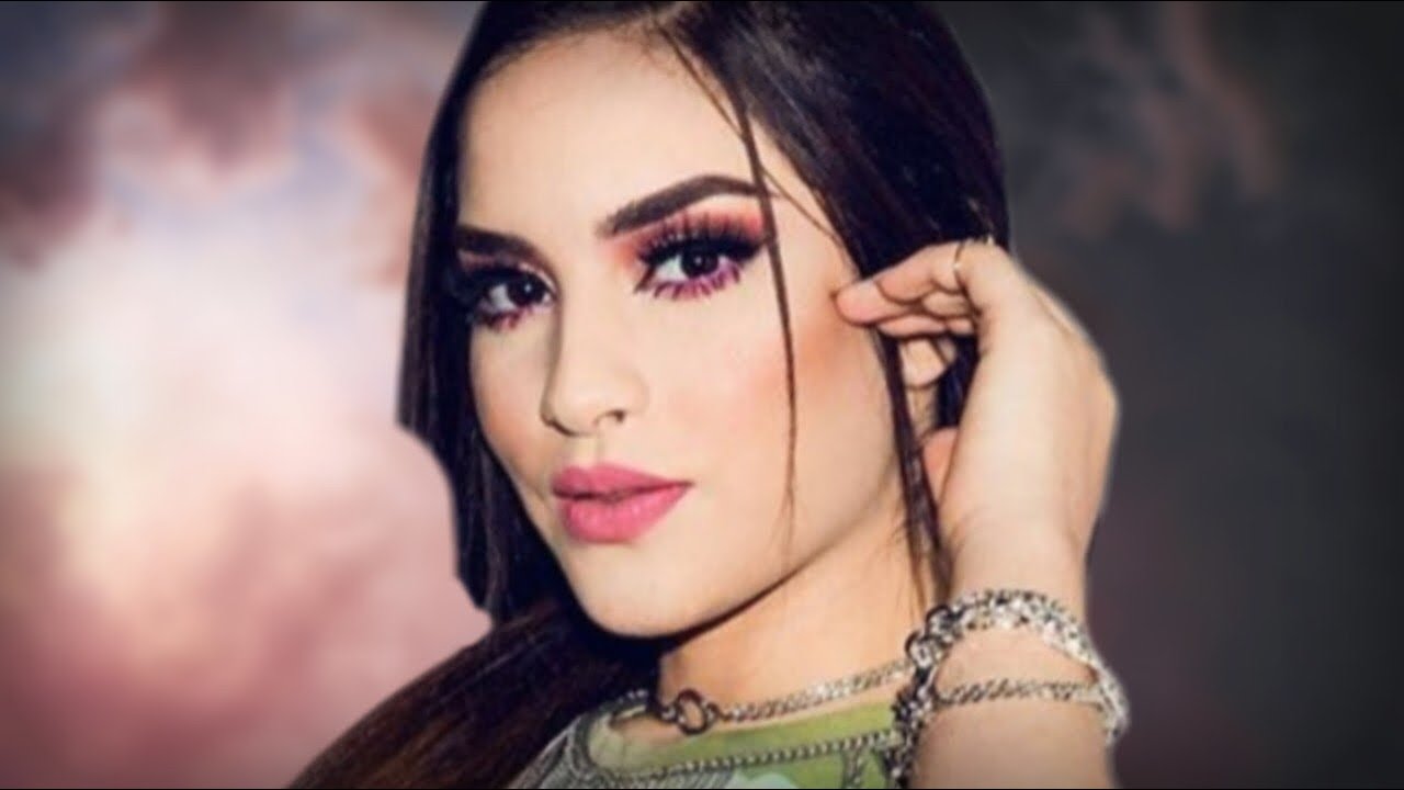 Kimberly Loaiza: Ambición Superficial