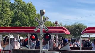 Dell’Osso Family Farm Excursion Train, Dell’Osso Family Farm Pedestrian Crossing, Lathrop CA