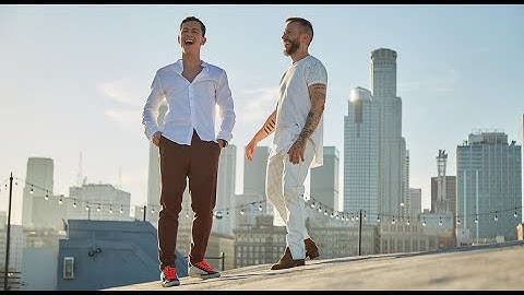 Noel Schajris x Guaynaa - Entre Las Nubes (video oficial)