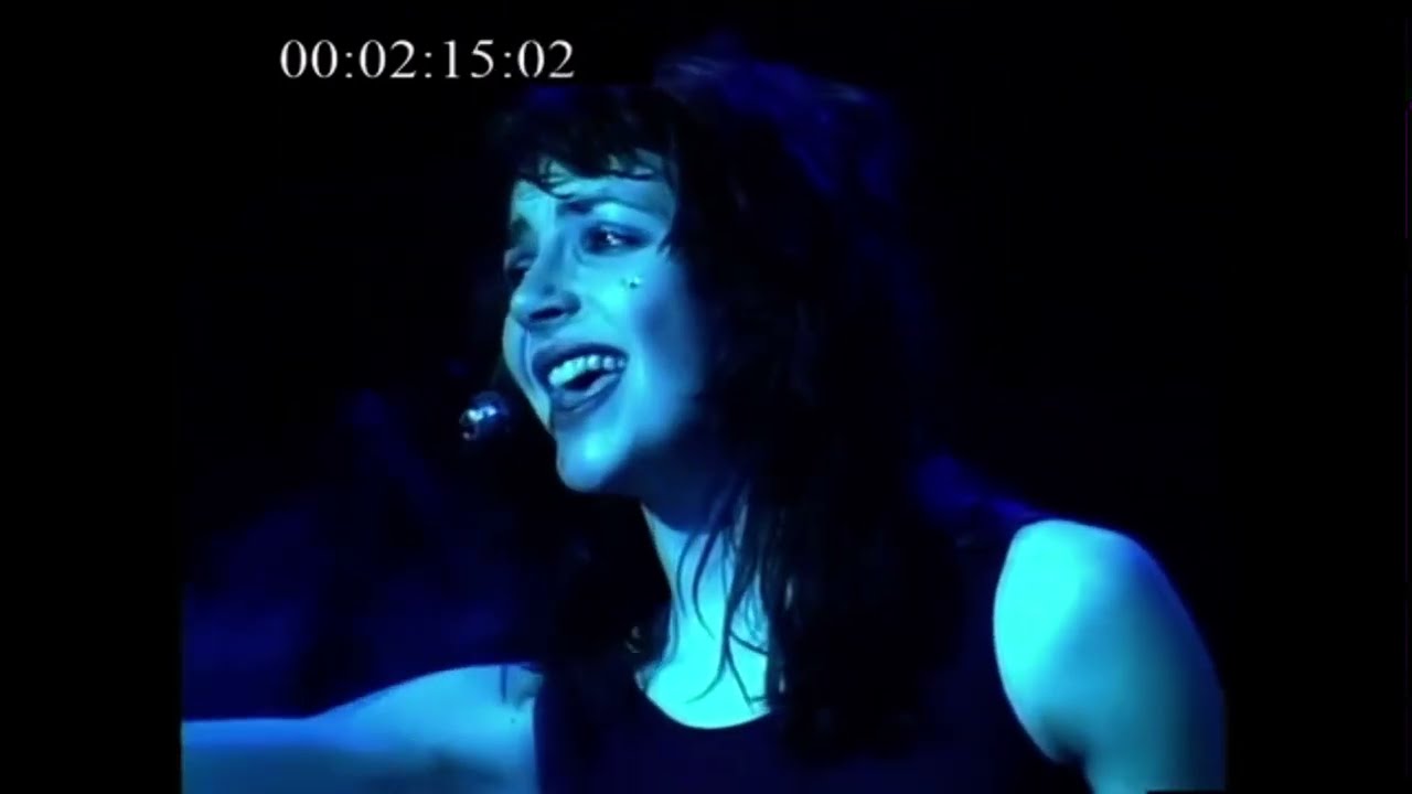 Kate Bush Live - “Wuthering Heights”