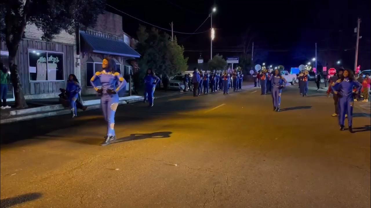 Clarksdale High School Band 2021 Christmas Parade YouTube