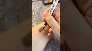 Easy eyelook on hand #makeup #eyelooktutorial #shortsfeed #shorts