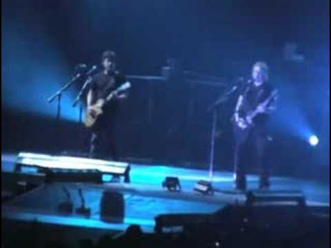 Nickelback - Savin' Me - live NEC 18.09.2008